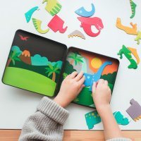 Petitcollage Magnetická hrací sada Dinosauři