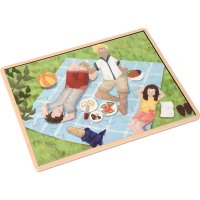 Puzzle Picnic He and His Family