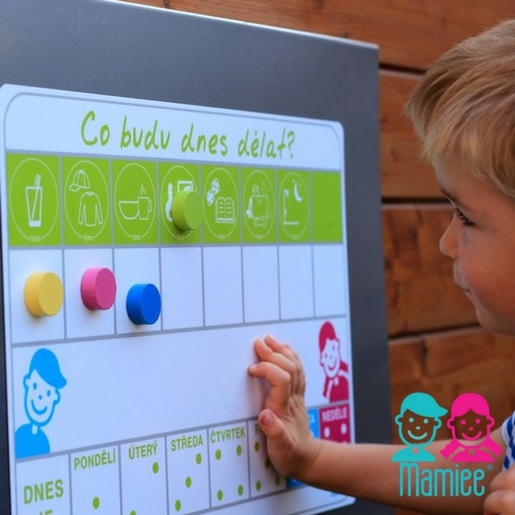 Ohebná magnetická tabule s piktogramy denních činností